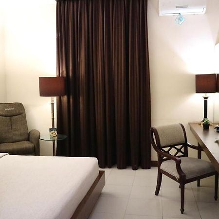 Excellent Seven Boutique Hotel Bandung Exterior foto