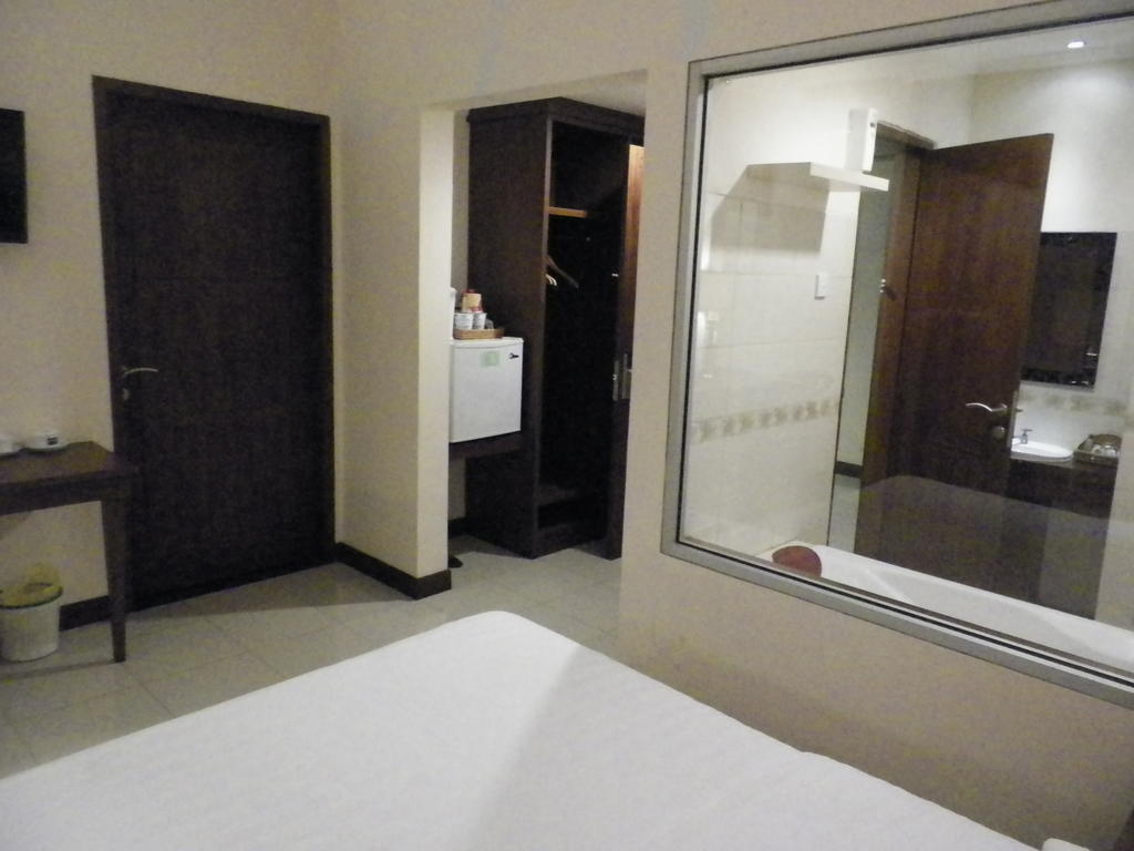 Excellent Seven Boutique Hotel Bandung Quarto foto